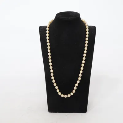 Collier (Blanc) Métal inconnu