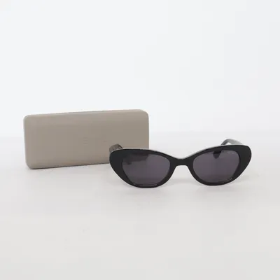 Sunglasses (Black) from VEHLA