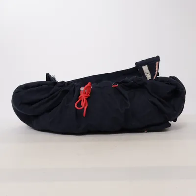 Bärsele (Blå, Röd) från BabyBag Bomull