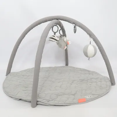 Babygym (Grå) från Done by Deer