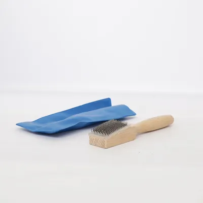 Shoe brush (Beige)