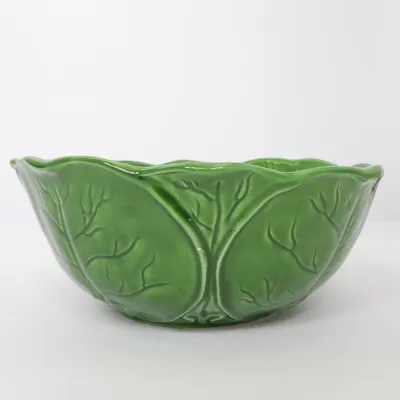 Serveringsskål (Italiensk (eller portugisisk. Lite osäker) keramik)
