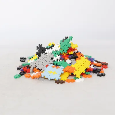 Byggsats från Plus-Plus