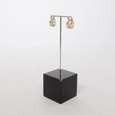 Oorbellen (Goud) Onbekend materiaal