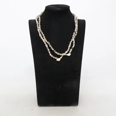 Halsband (Beige) Snäckor