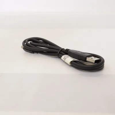 USB cable from Motorola