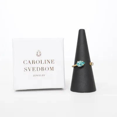 Tåring (Guldfärgad, Turkos) från Caroline Svedbom Okänd metall