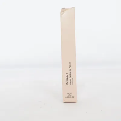 Crayon à lèvres (Velvet Define Lip Pencil) de Inglot
