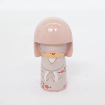 Kokeshi (Roze, Meerkleurig) van Skincity