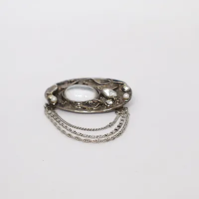 Brosch (Grå) från Eli Okänd metall