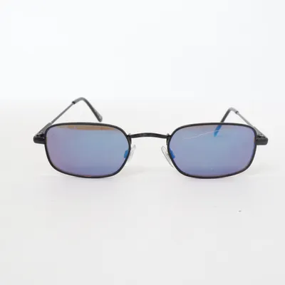 Sunglasses (Black) from Jeepers Peepers