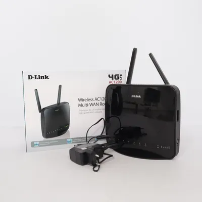Router (Wireless AC1200 4G LTE Multi-WAN Router) fra D-Link