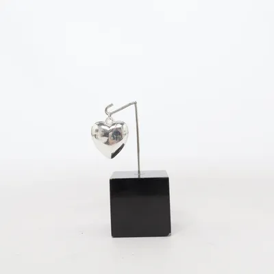 Pendant (Silver) Unknown metal