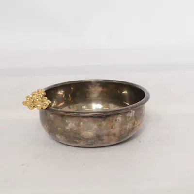 Skål (Silverfärgad, Guldfärgad) från Scandia Silver