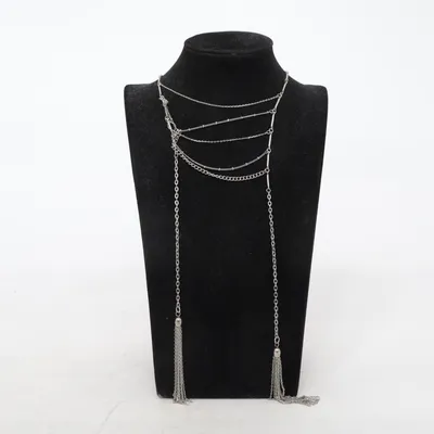 Halsband (Silverfärgad) från Edblad Okänd metall
