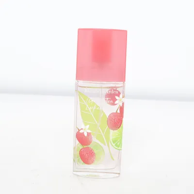 Eau de Toilette (Green Tea Lychee Lime) fra Elizabeth Arden