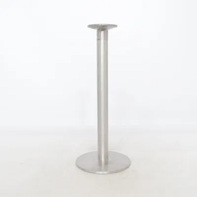 Ljusstake (Silverfärgad) från Bruka Design