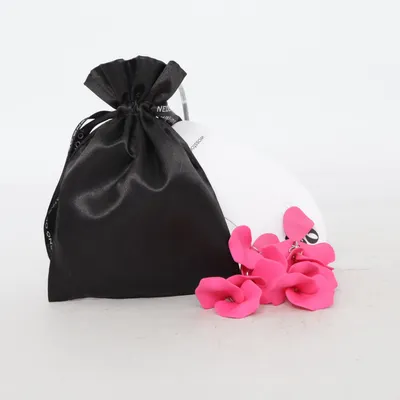 Earrings (Pink) from WOS Unknown metal