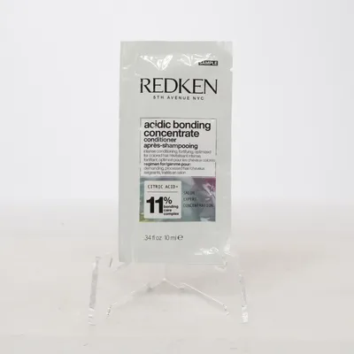 Balsam (acidic bonding concentrate conditioner) från Redken