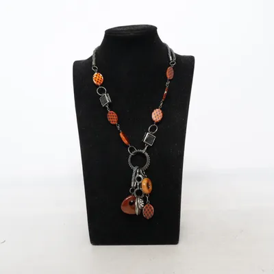 Halsband (Röd, Grå, Brun) från Biba Okänd metall