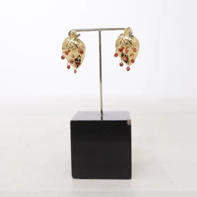 Örhängen (Guldfärgad, Röd) Okänd metall