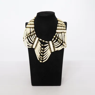 Halsband (Beige, Guldfärgad) Okänd metall