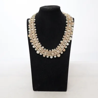 Necklace (Beige, Silver) from Hallhuber Unknown metal