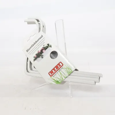 Balkonglåda (Vit) från Nyby