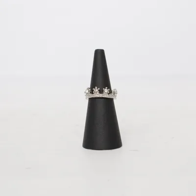 Ring (Silverfärgad) Okänd metall
