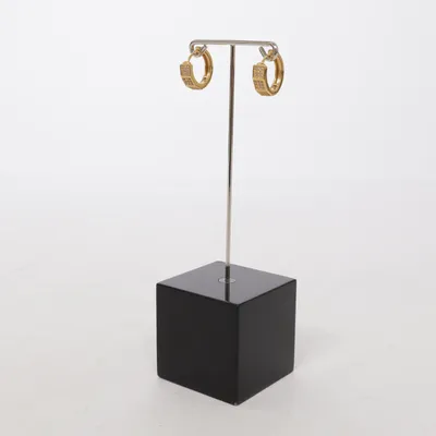 Oorbellen (Goud) Onbekend materiaal