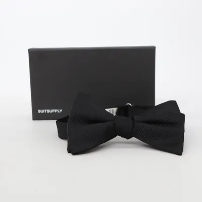 Fluga (Svart) från Suitsupply Silke