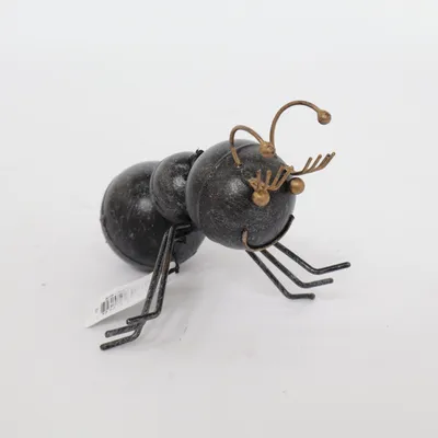 Figurine (Black, Gold)