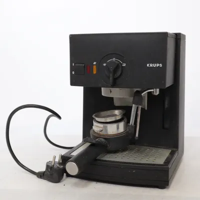 Espressomaskin (Svart) från Krups