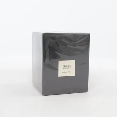 Scented candles (Pivoine Suzhou) from Giorgio Armani
