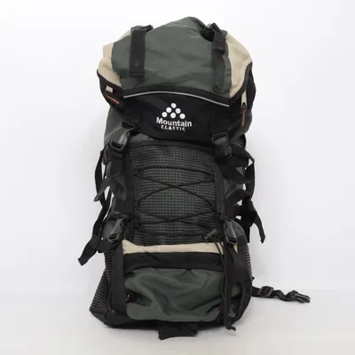 Campingryggsäck (Svart, Grön) från Mountain Classic