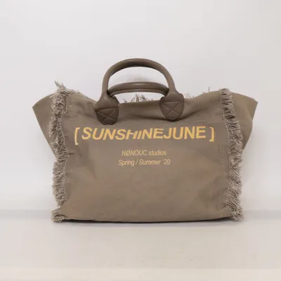 Weekendbag (Grå) från NØNOUC Studios