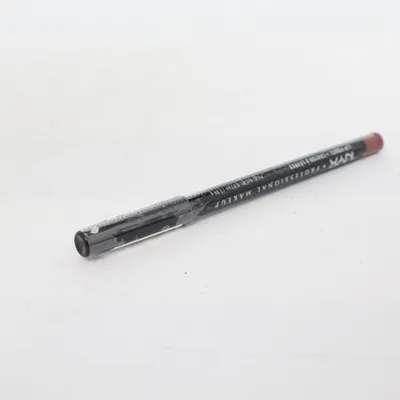 Läppenna (Röd, Svart) från NYX Professional Makeup