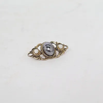 Broche (Guld, Sort, Hvid) Ukendt metal