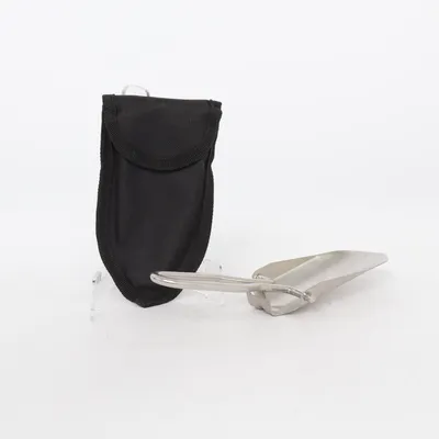 Spade (Silverfärgad, Svart)