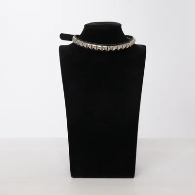Choker (Svart, Silverfärgad) Okänd metall