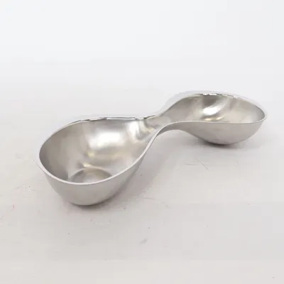 Køkkenudstyr (Ron Arad) fra Alessi