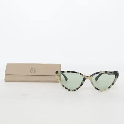Solglasögon (EA4136) från Emporio Armani
