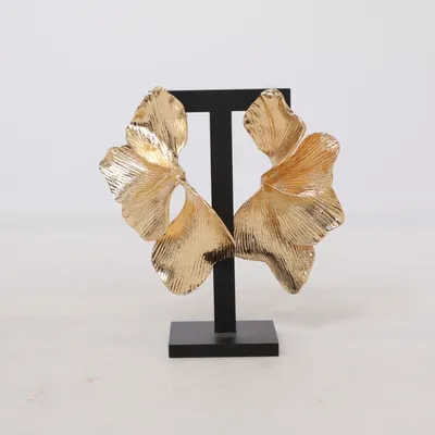 Örhängen (Guldfärgad) Okänd metall