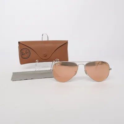 Solglasögon (RB 3025) från Ray-Ban