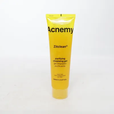 Ansiktsrengöring från Acnemy