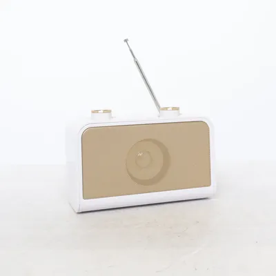 Radio (T9050)