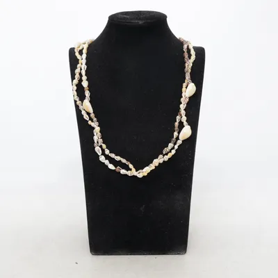 Halsband (Beige) Snäckor