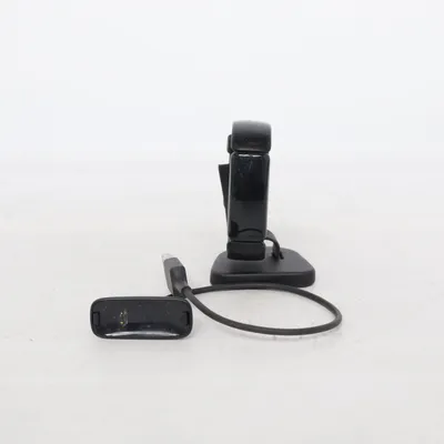 Aktivitetsarmband (Svart) från FitBit