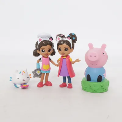 Toy figurine (Multicolored) from DWA LLC