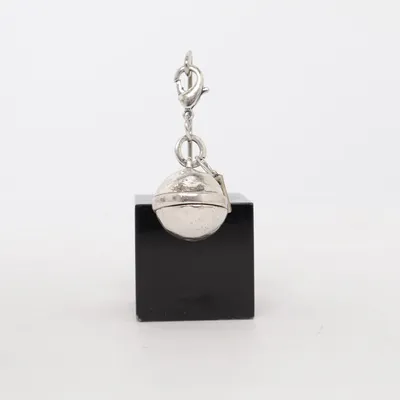Berlock (Silverfärgad) från Lotta Design Okänd metall